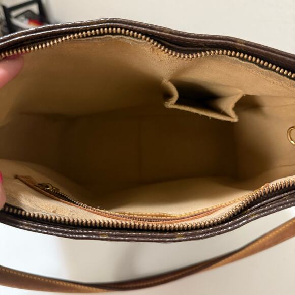 💎✨BEAUTIFUL✨💎Authentic Louis Vuitton Shoulder Bag Looping GM Monogram - Picture 9 of 9